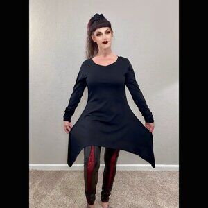 KillStar NWOT Black Sleeve Asymmetrical Hem Tunic Long Sleeve Metal Goth L